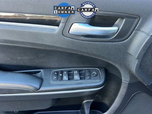 Used 2023 Chrysler 300 S image 16