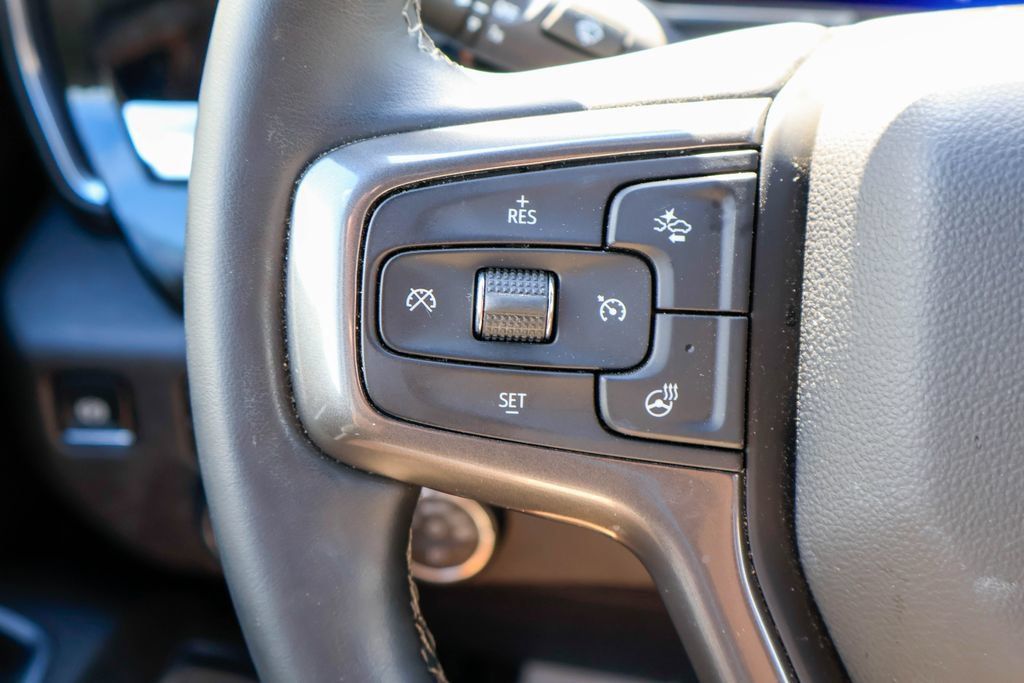Used 2026 Chevrolet Silverado 2500 High Country w/ High Country Premium Package AWD/4WD image 13