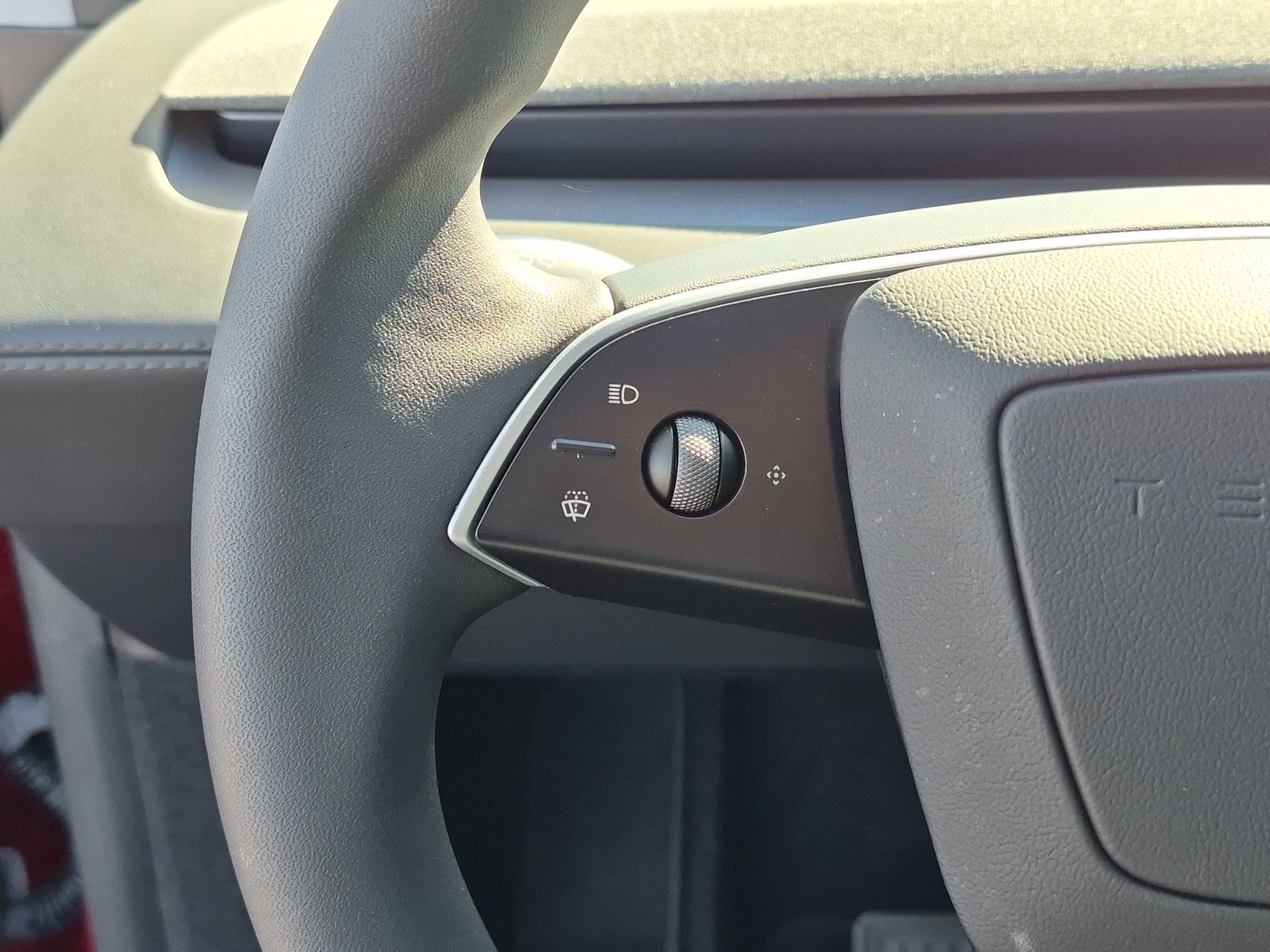 Used 2026 Tesla Model Y 2WD image 19