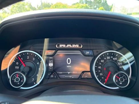 New 2026 RAM 1500 4x4 Crew Cab image 17
