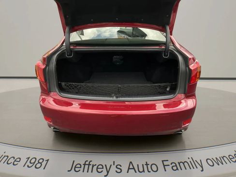 Used 2010 Lexus IS 350 RWD image 5