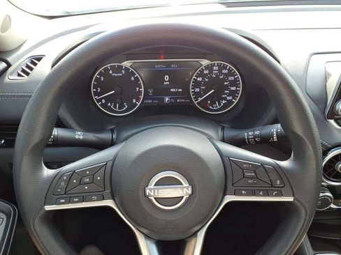 Used 2025 Nissan Sentra SV w/ Trunk Package FWD image 15