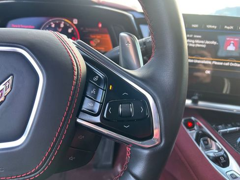 Used 2022 Chevrolet Corvette Stingray Premium Conv w/ Z51 Performance Package image 17