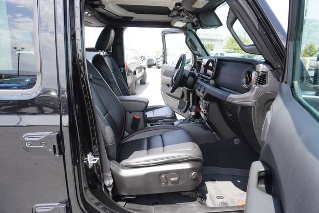Used 2024 Jeep Wrangler Unlimited Rubicon AWD/4WD image 25