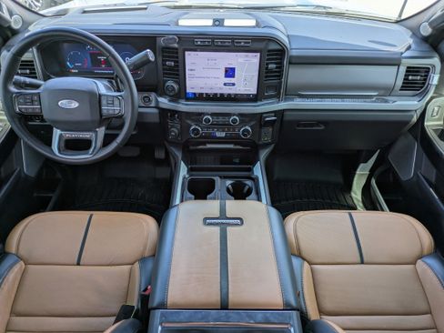 Used 2024 Ford F350 Platinum image 15