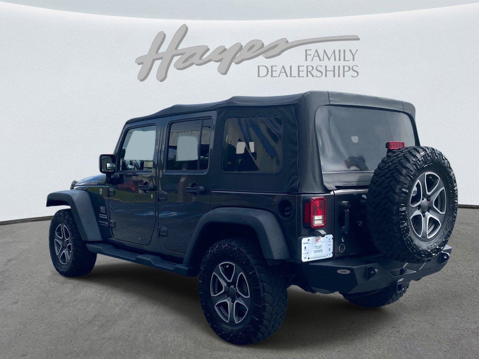 Used 2018 Jeep Wrangler Unlimited Sport S AWD/4WD image 6