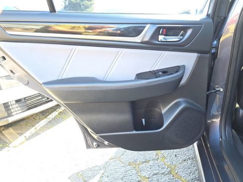 Used 2017 Subaru Legacy 2.5i Sport image 26