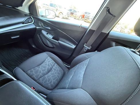 Used 2017 Chevrolet Volt LT w/ Comfort Package FWD image 48