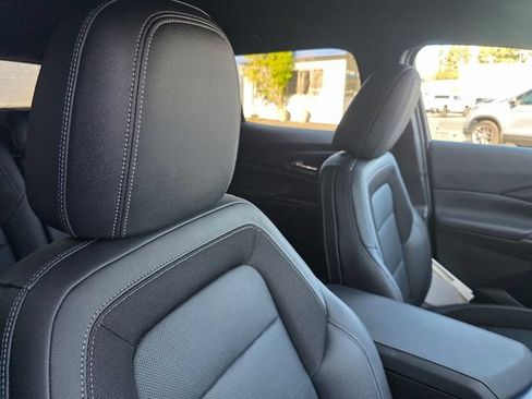 Certified 2024 Chevrolet Equinox EV LT w/ LPO, Blackout Package FWD image 19