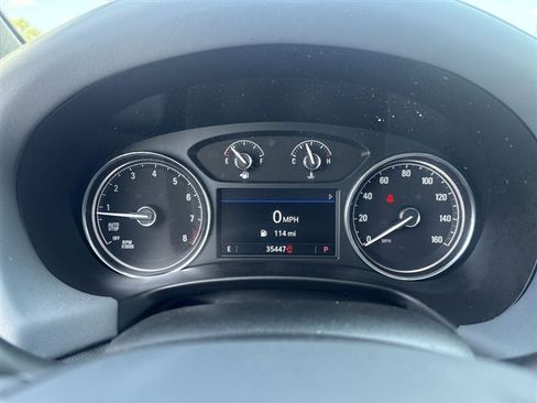Used 2024 Buick Enclave Essence w/ Experience Buick Package AWD/4WD image 11