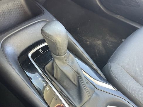 Used 2024 Toyota Corolla LE image 5