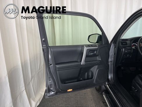 Used 2023 Toyota 4Runner Limited image 18