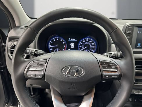 Used 2021 Hyundai Kona Limited w/ Cargo Package FWD image 23