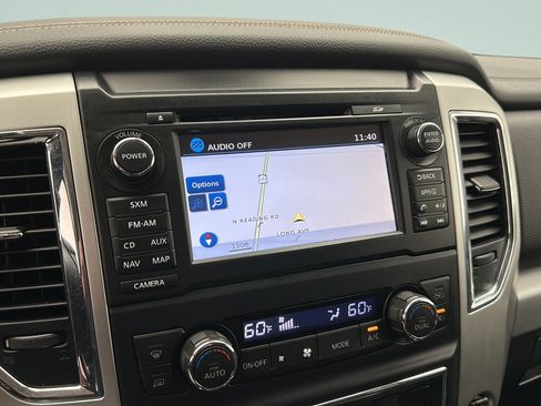 Used 2017 Nissan Titan PRO-4X AWD/4WD image 18