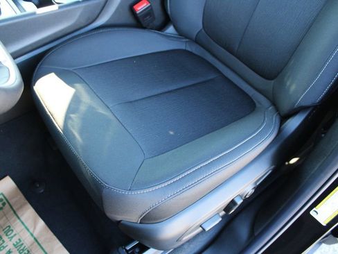 New 2025 Jeep Grand Cherokee Laredo image 23