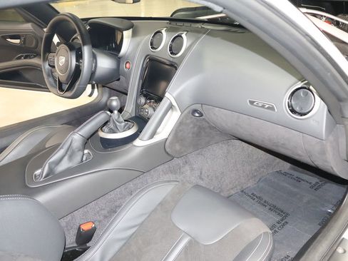 Used 2015 Dodge Viper w/ Quick Order Package 22J GT image 29