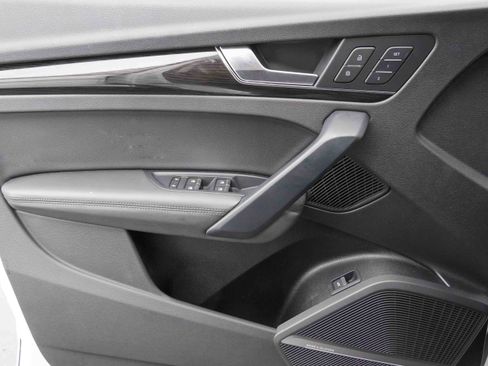 Used 2020 Audi Q5 2.0T Premium Plus image 30