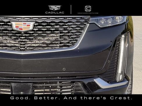 Used 2023 Cadillac XT6 Premium Luxury w/ Technology Package FWD image 11