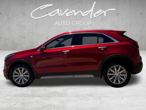 Certified 2022 Cadillac XT4 Premium Luxury w/ Technology Package FWD image 13