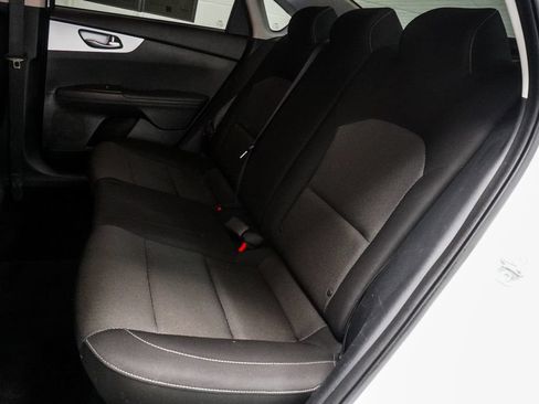 Used 2024 Kia Forte LXS FWD image 7