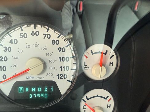 Used 2007 Dodge Ram 2500 Truck ST w/ Trailer Tow Group image 11