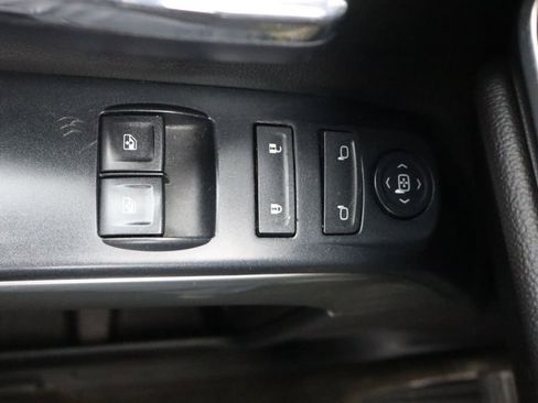 Used 2016 Chevrolet Silverado 1500 LT w/ LT Convenience Package AWD/4WD image 17