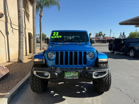 Used 2022 Jeep Gladiator Sport AWD/4WD image 4