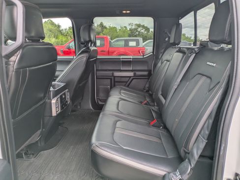 Used 2019 Ford F150 Platinum w/ Equipment Group 701A Luxury AWD/4WD image 12
