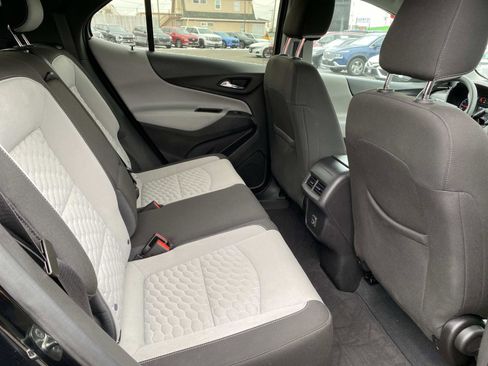 Used 2019 Chevrolet Equinox LS w/ LS Convenience Package image 26