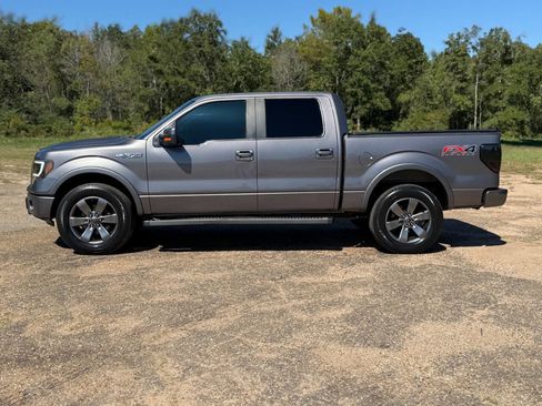 Used 2014 Ford F150 FX4 w/ Equipment Group 402A Luxury image 2