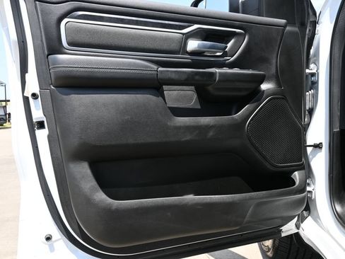 Used 2022 RAM 1500 Big Horn AWD/4WD image 17