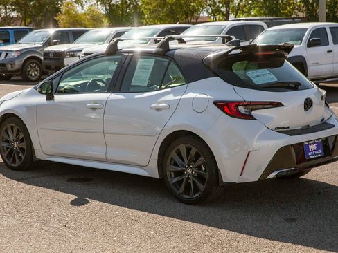 Used 2025 Toyota Corolla XSE FWD image 6