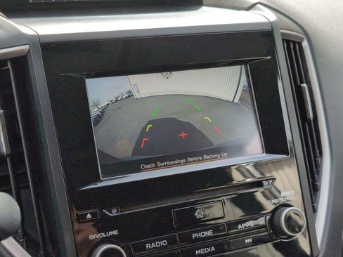 Used 2020 Subaru Forester Premium image 21