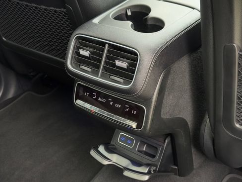 Certified 2025 Mercedes-Benz GLS 450 4MATIC image 14