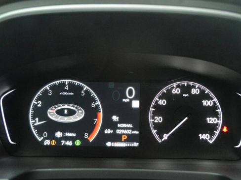 Used 2025 Honda Pilot Touring image 35