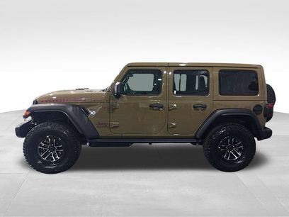New 2026 Jeep Wrangler Unlimited Rubicon w/ Xtreme 35 Tire Package