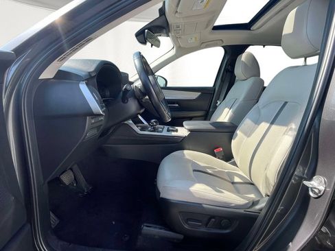 Used 2024 MAZDA CX-90 Plug-In Hybrid w/ Preferred AWD/4WD image 16