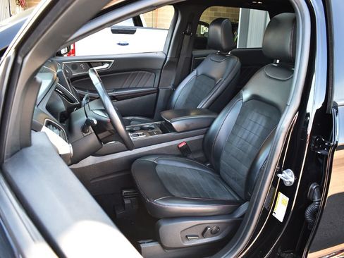 Used 2024 Ford Edge ST-Line AWD/4WD image 5