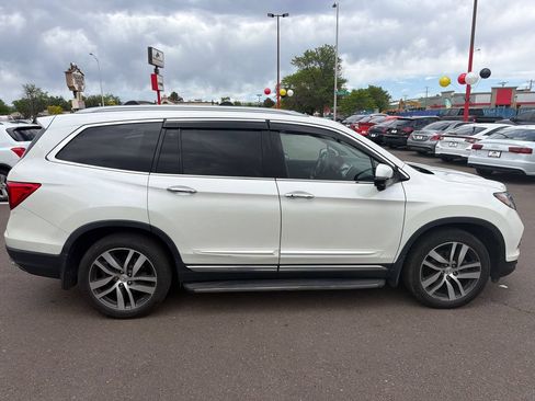 Used 2016 Honda Pilot Touring image 8