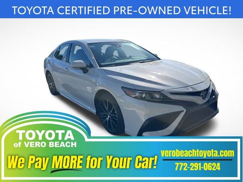 Certified 2024 Toyota Camry SE w/ Convenience Package image 1