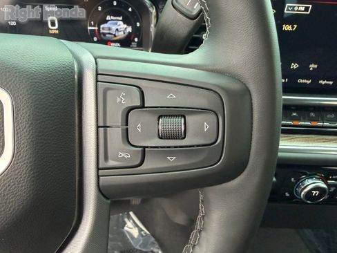 Used 2025 GMC Sierra 1500 Elevation image 22