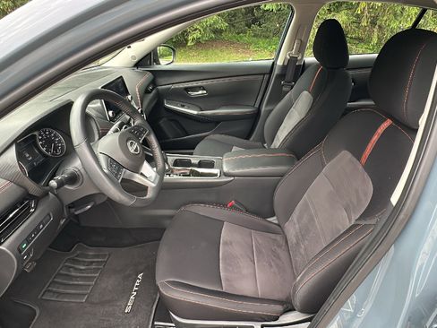 Certified 2024 Nissan Sentra SR FWD image 12