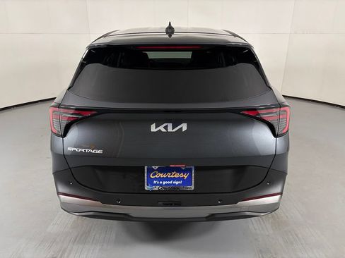 New 2026 Kia Sportage EX FWD image 6