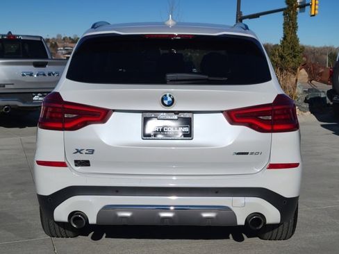 Used 2018 BMW X3 xDrive30i w/ Premium Package image 11