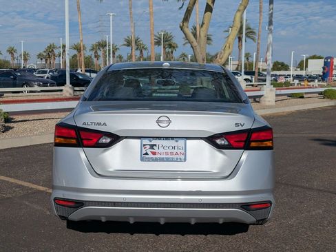 Certified 2024 Nissan Altima 2.5 SV image 5