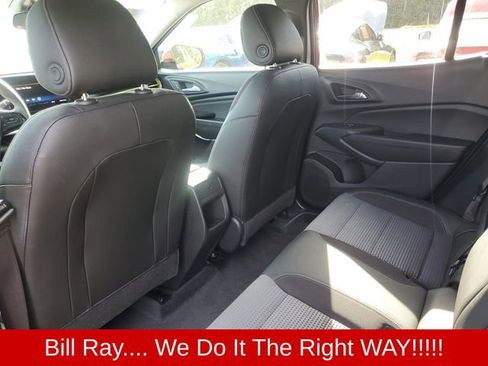 Used 2024 Chevrolet Trax LT image 8