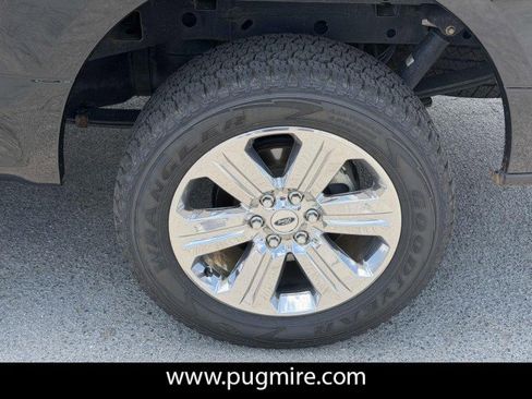 Used 2020 Ford F150 XLT w/ Equipment Group 302A Luxury AWD/4WD image 19
