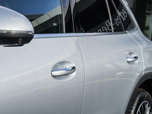 New 2026 Mercedes-Benz GLC 300 4MATIC image 16