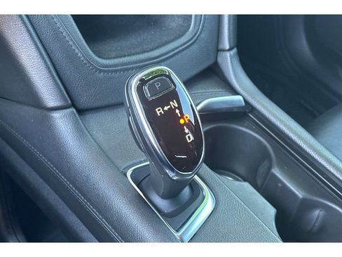 Used 2017 Cadillac XT5 Premium Luxury FWD image 26