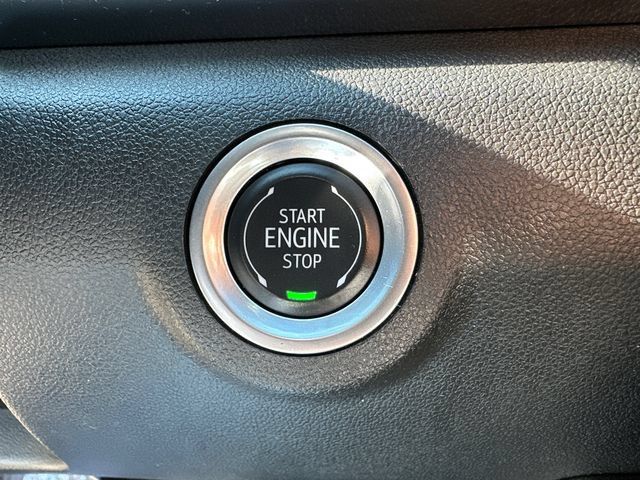 Used 2025 GMC Terrain Elevation AWD/4WD image 38